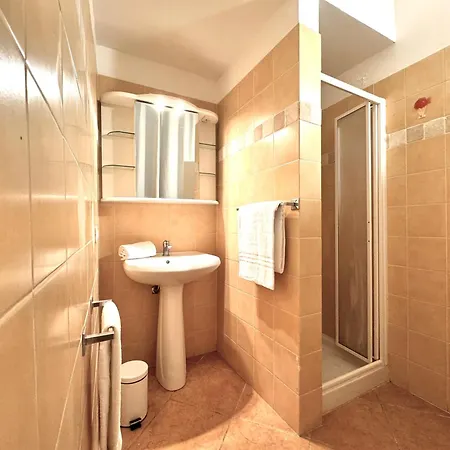 Abbadia Panoramic Terrace Апартаменти *