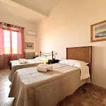 Abbadia Panoramic Terrace 아파트 *