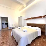 Abbadia Panoramic Terrace 아파트 시에나