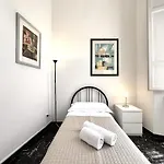 Abbadia Panoramic Terrace 아파트 *