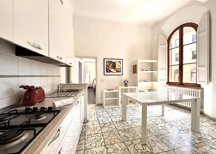 Abbadia Panoramic Terrace Siena